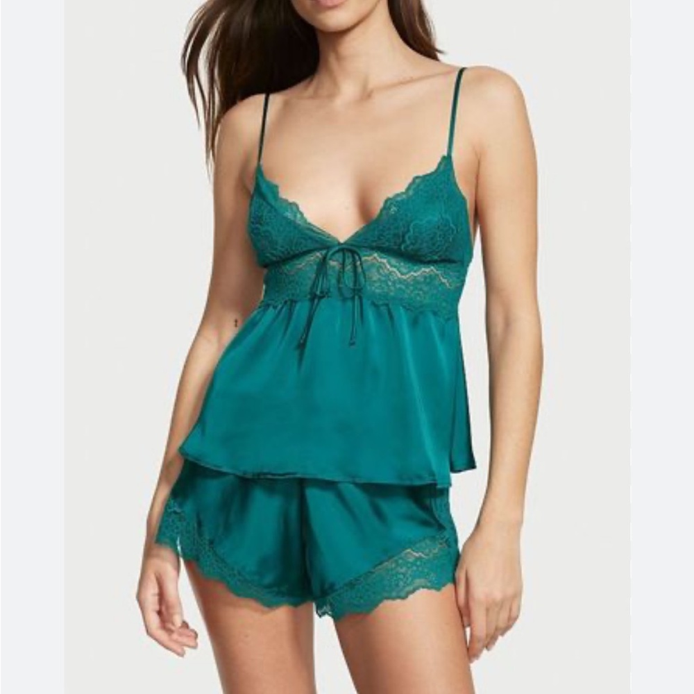 •Victorias Secret• spruce green stretch lace and satin cami set